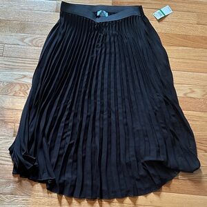 CeCe Black A-Line Pleated Skirt